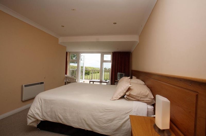 Lakeland Midsummer Lakehouse อูคเทอราร์ด ภายนอก รูปภาพ