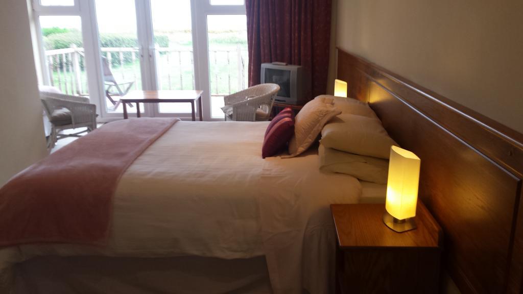 Lakeland Midsummer Lakehouse อูคเทอราร์ด ภายนอก รูปภาพ